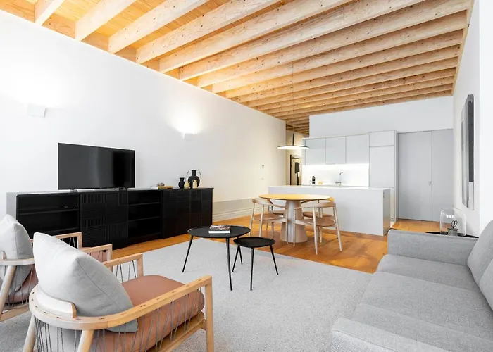 Mouzinho Village River